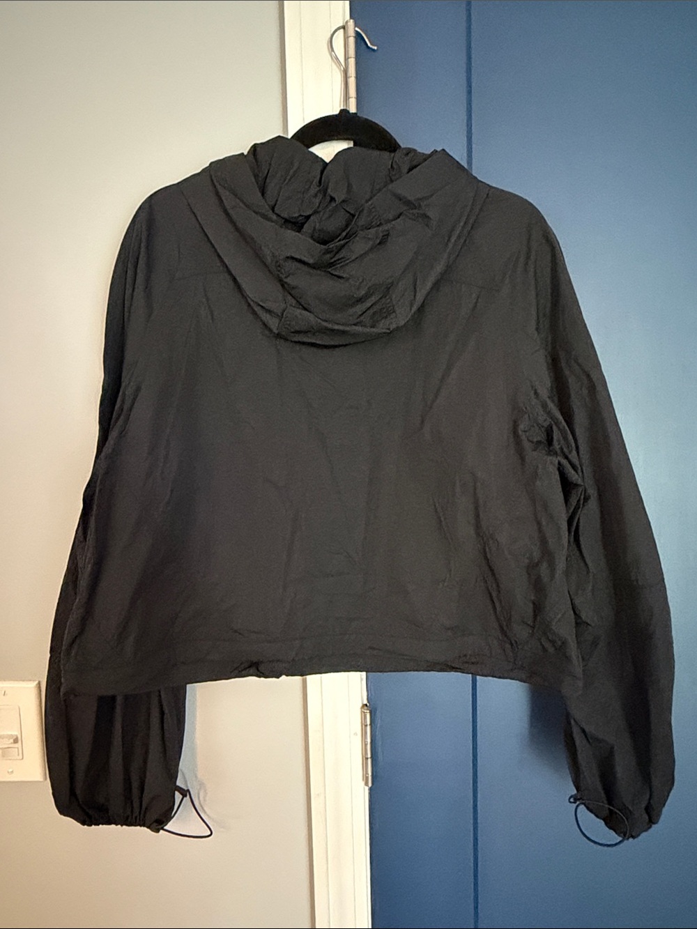 lululemon athletica Black Hooded Lightweight Jacket anorak scuba NWOT 12 - Picture 3 of 4